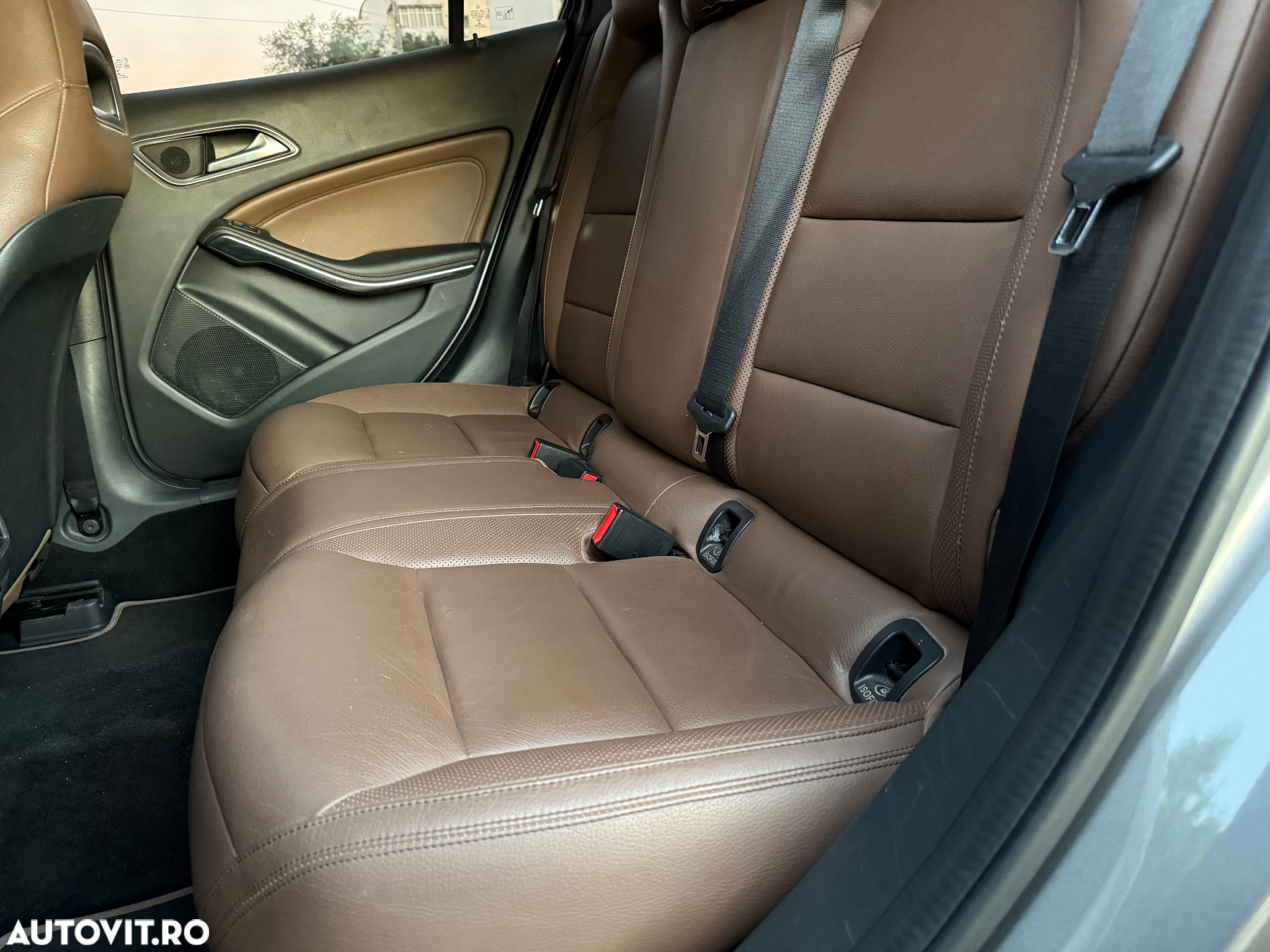 Mercedes-Benz GLA 180 (CDI) d 7G-DCT Style - 38