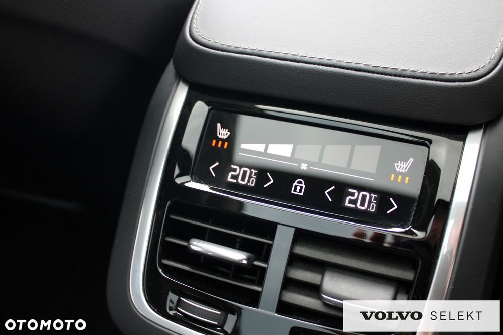 Volvo XC 90 - 18