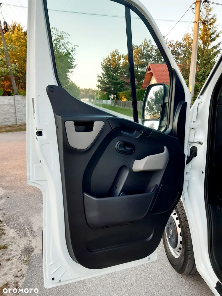 Opel Movano - 28