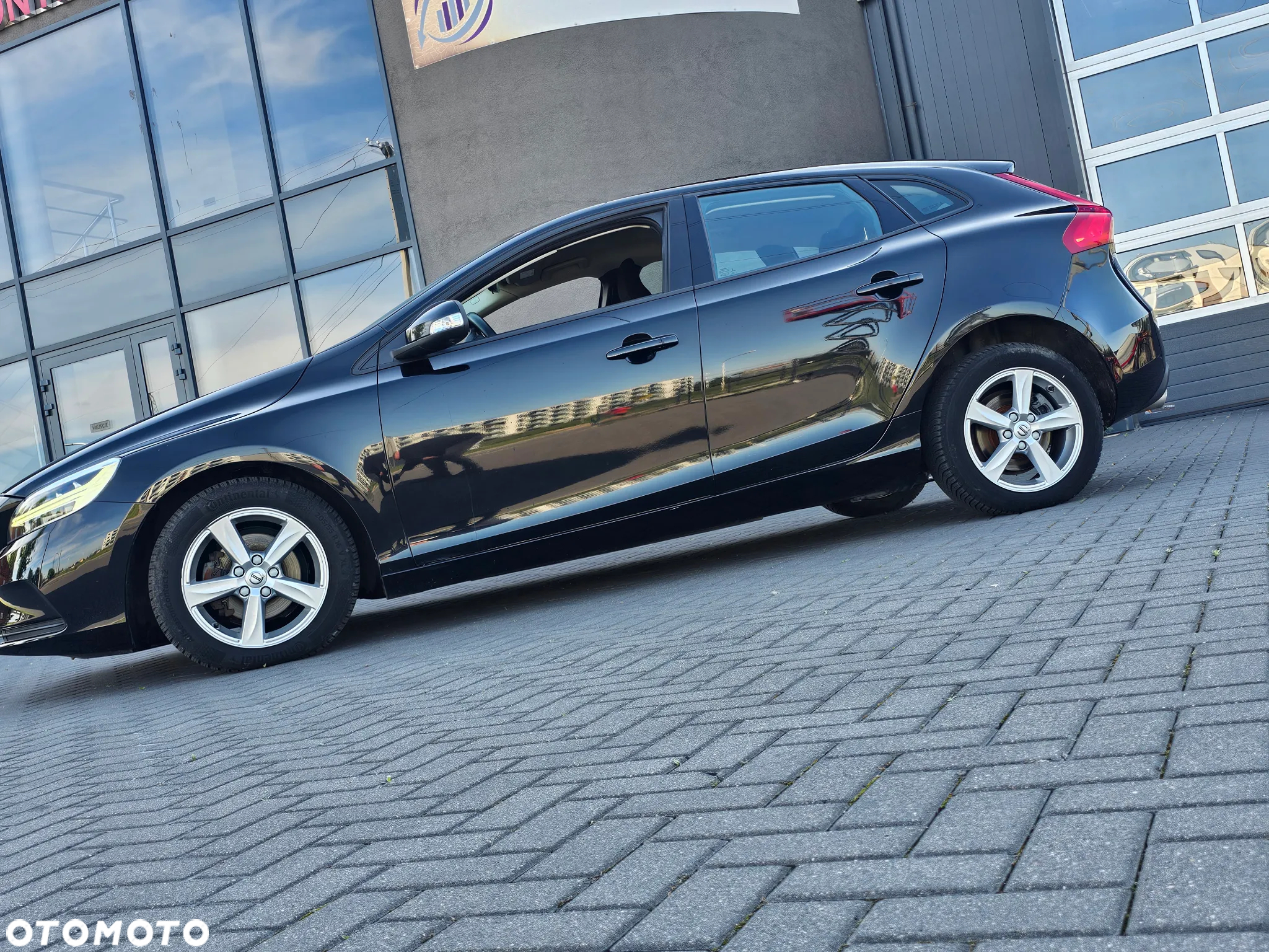 Volvo V40 D2 Inscription - 3