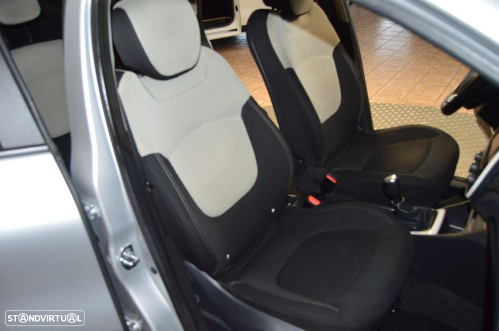 Renault Captur ENERGY TCe 90 Experience - 25