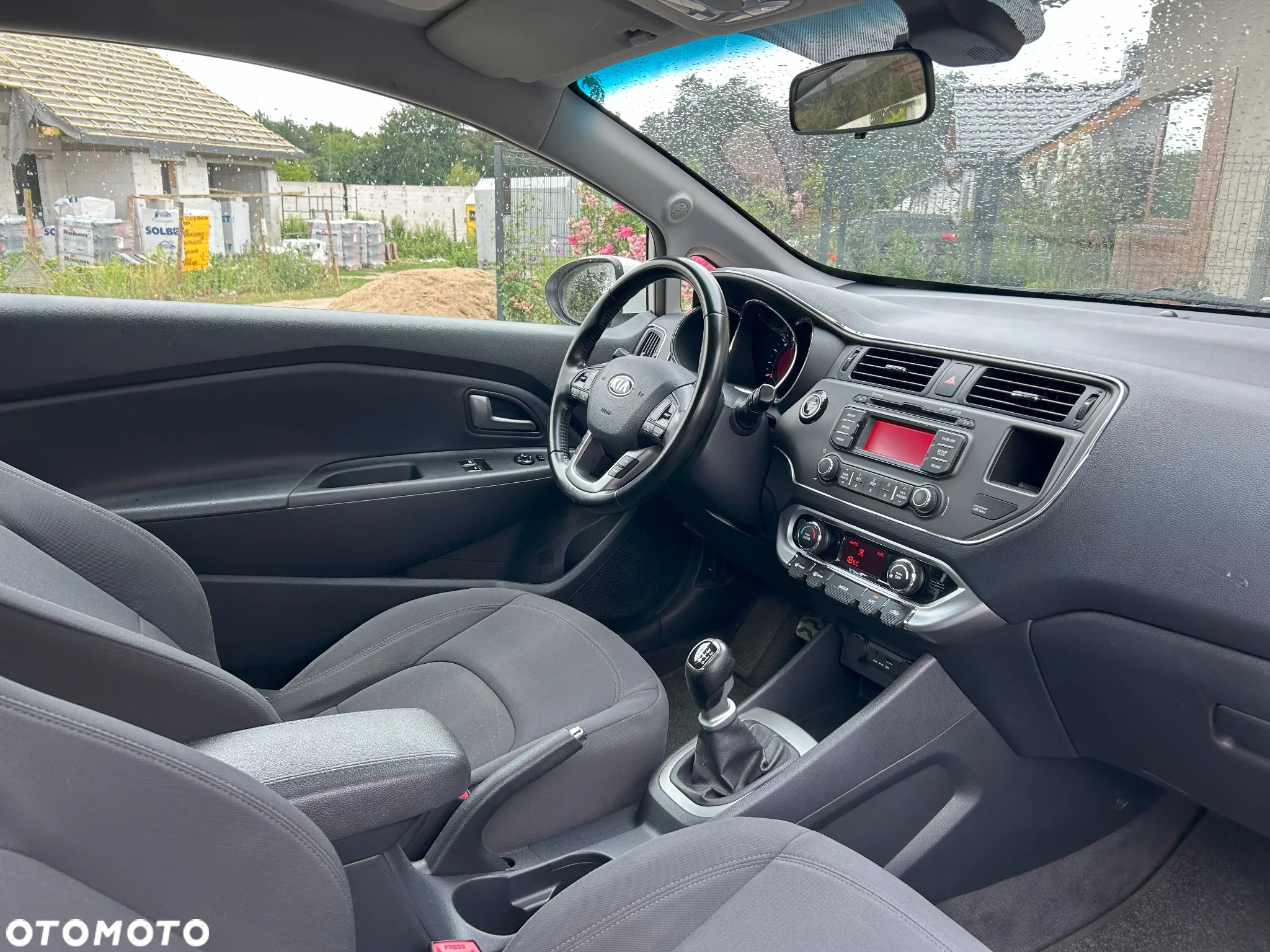Kia Rio 1.4 crdi XL - 11