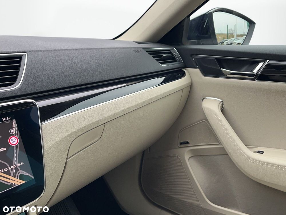 Skoda Superb 2.0 TDI SCR 4x4 L&K DSG - 36