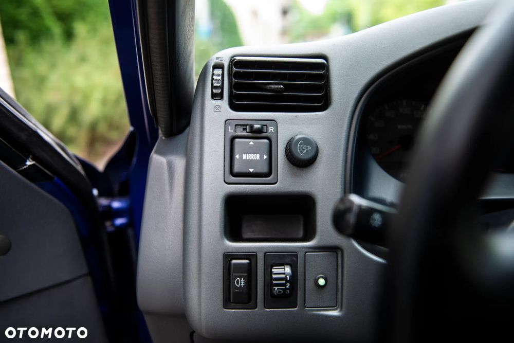 Toyota RAV4 - 29