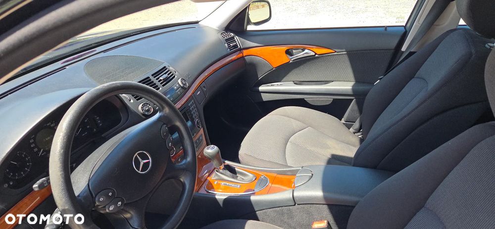 Mercedes-Benz Klasa E 220 CDI Automatik Avantgarde BusinessEDITION - 16