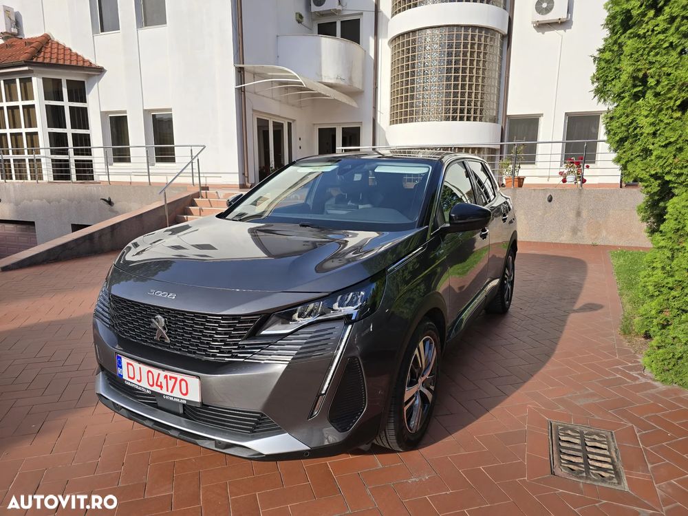 Peugeot 3008 Plug-In Hybrid4 300 e-EAT8 GT - 4