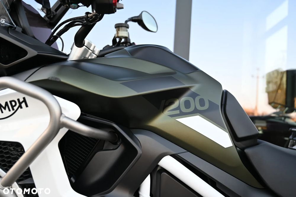 Triumph Tiger - 18