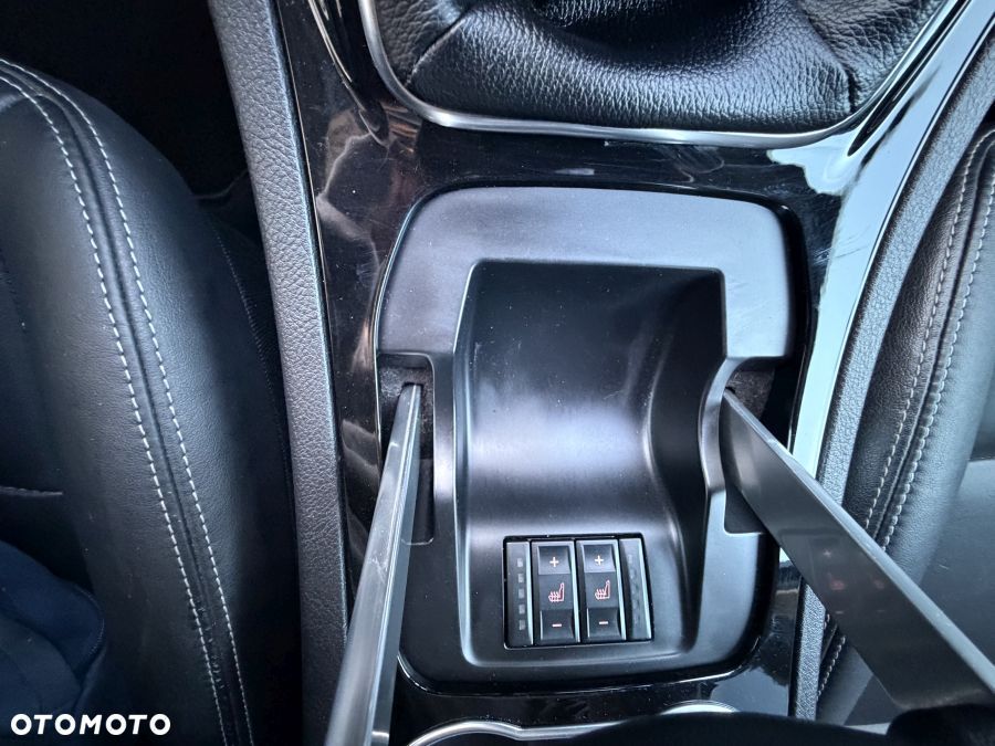 Ford S-Max - 24