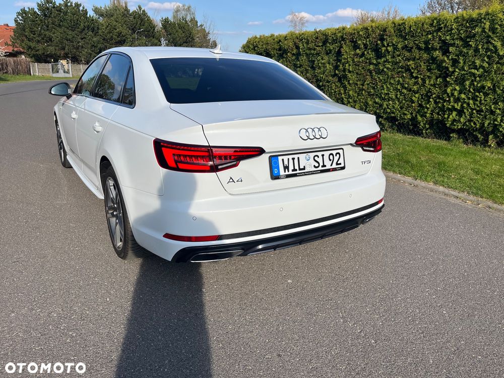 Audi A4 Limousine 40 TFSI S tronic S line - 4