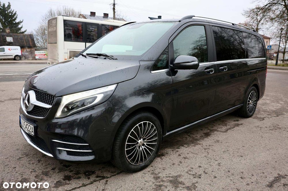 Mercedes-Benz Klasa V 300 d Exclusive 9G-Tronic (d³ugi) - 14