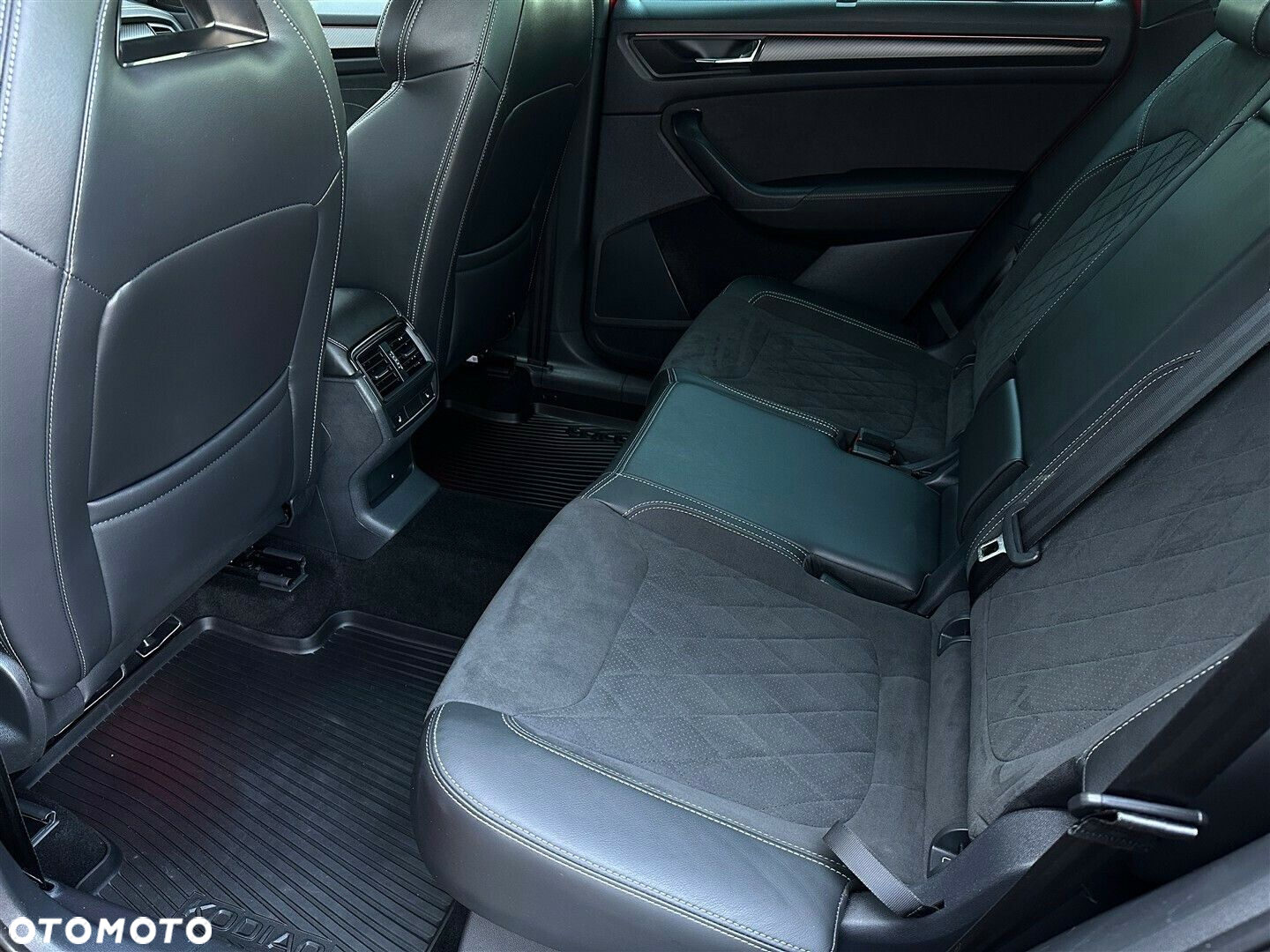 Skoda Kodiaq 2.0 TSI 4x4 Sportline DSG - 11