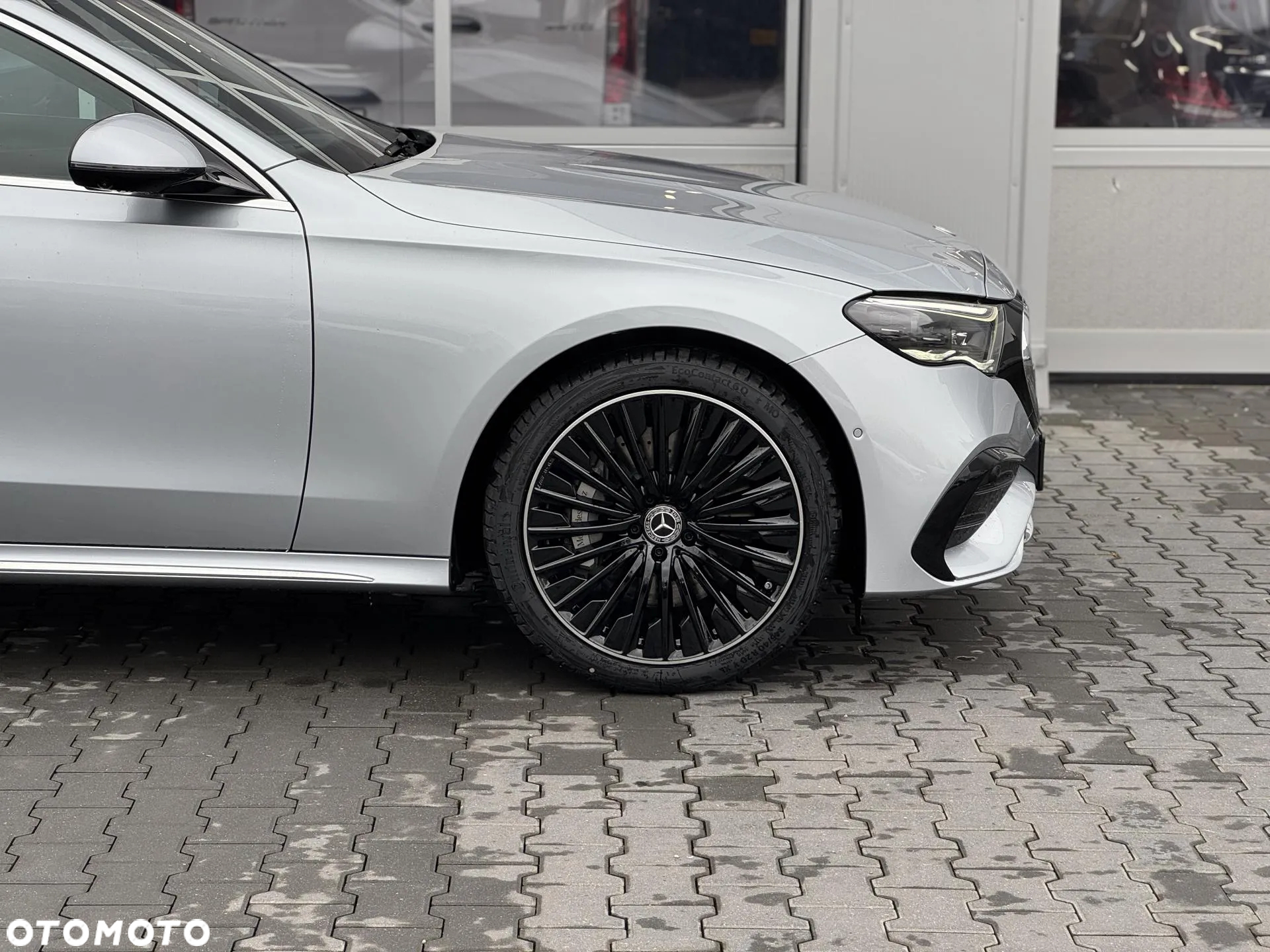 Mercedes-Benz Klasa E 220 d 4Matic 9G-TRONIC Edition AMG Line - 8