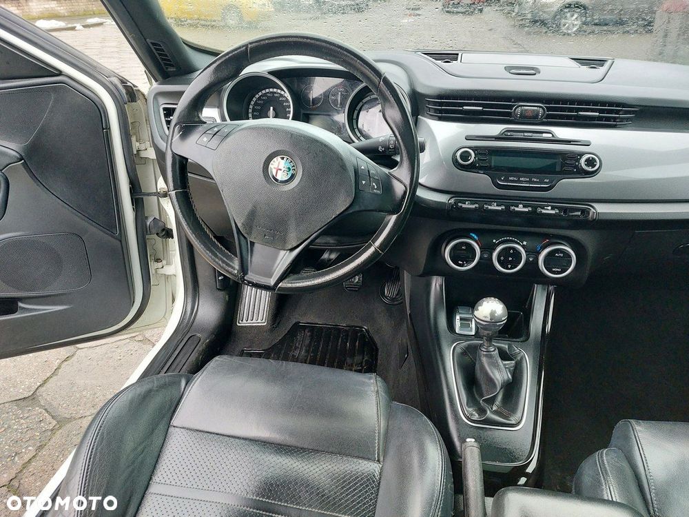 Alfa Romeo Giulietta - 18