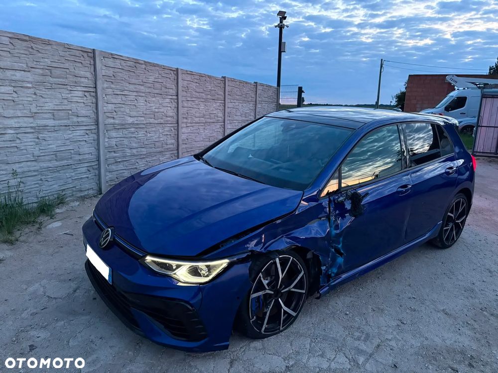 Volkswagen Golf - 39