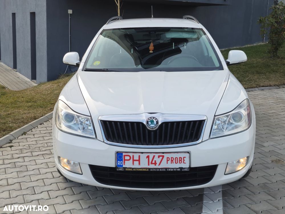 Skoda Octavia 1.6 TDI DPF Elegance - 2