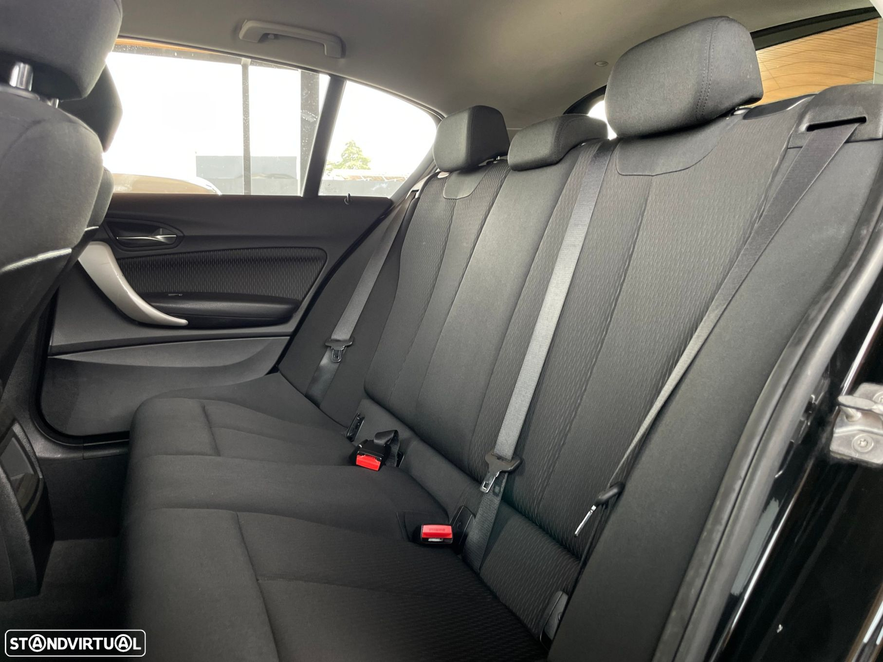 BMW 116 d EfficientDynamics Edition - 13