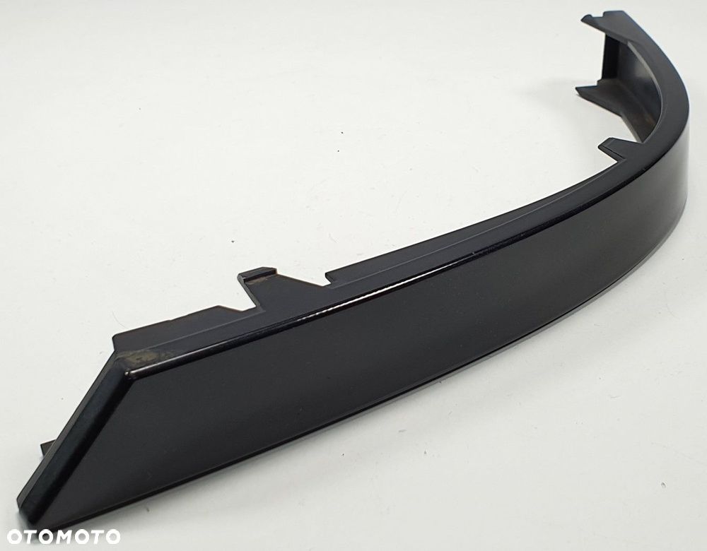 LISTWA POD LAMPE PRAWY TYŁ 475 BMW 7 E65 7012288 - 2