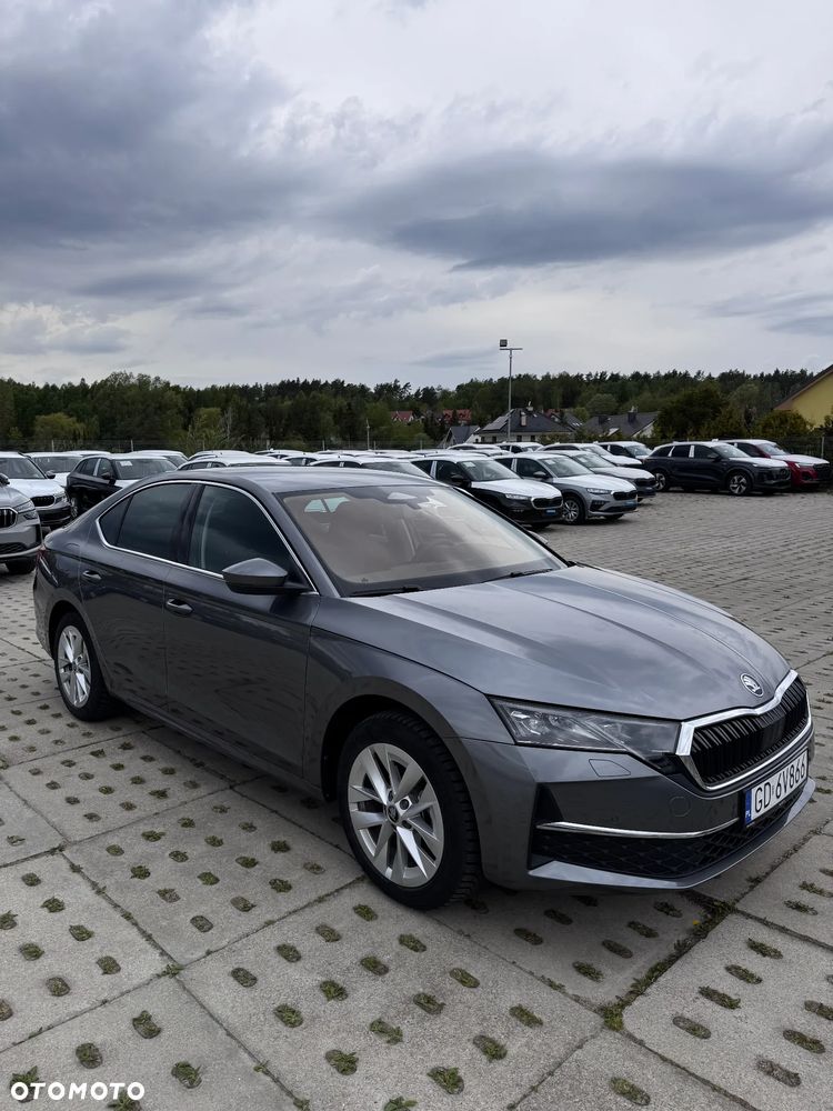 Skoda Octavia 1.5 TSI mHEV Edition 130 Selection DSG - 2