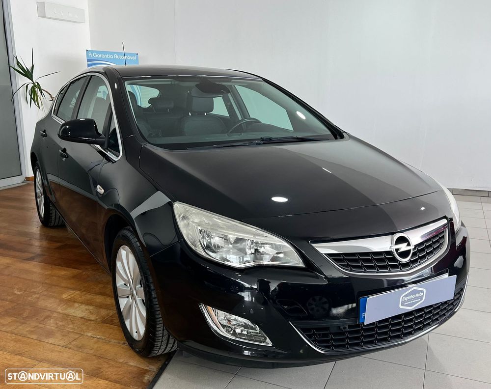 Opel Astra 1.4 Cosmo - 1