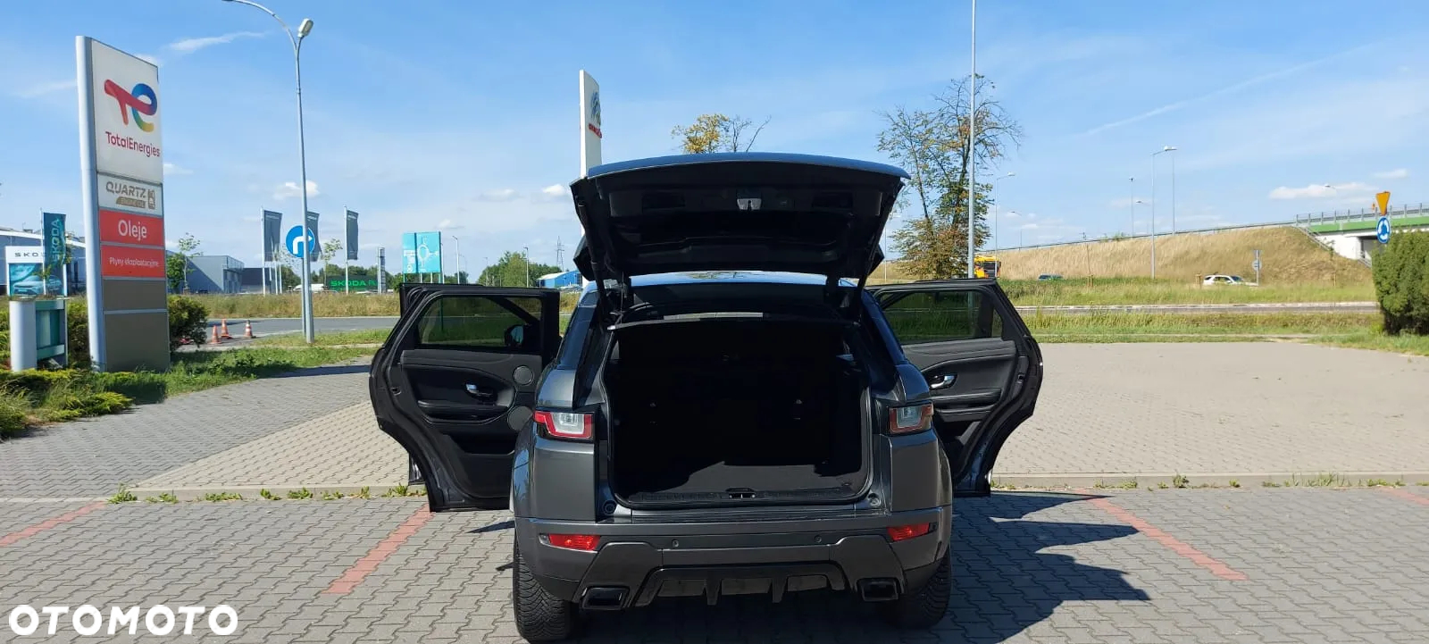 Land Rover Range Rover Evoque - 19