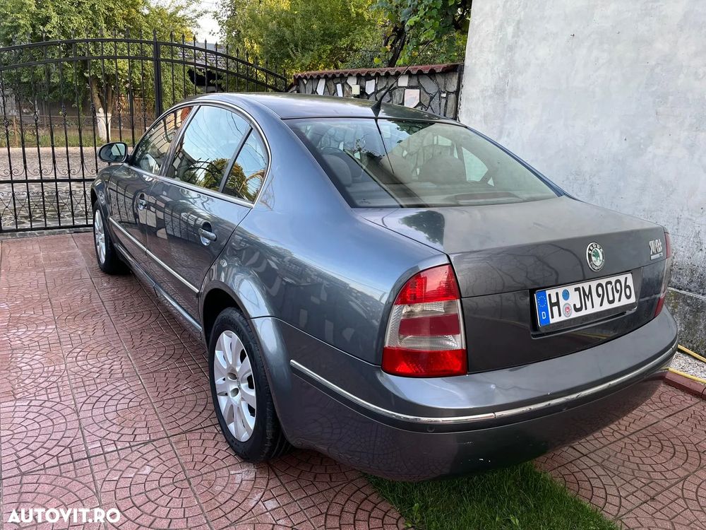 Skoda Superb 2.0 TDI Comfort - 10