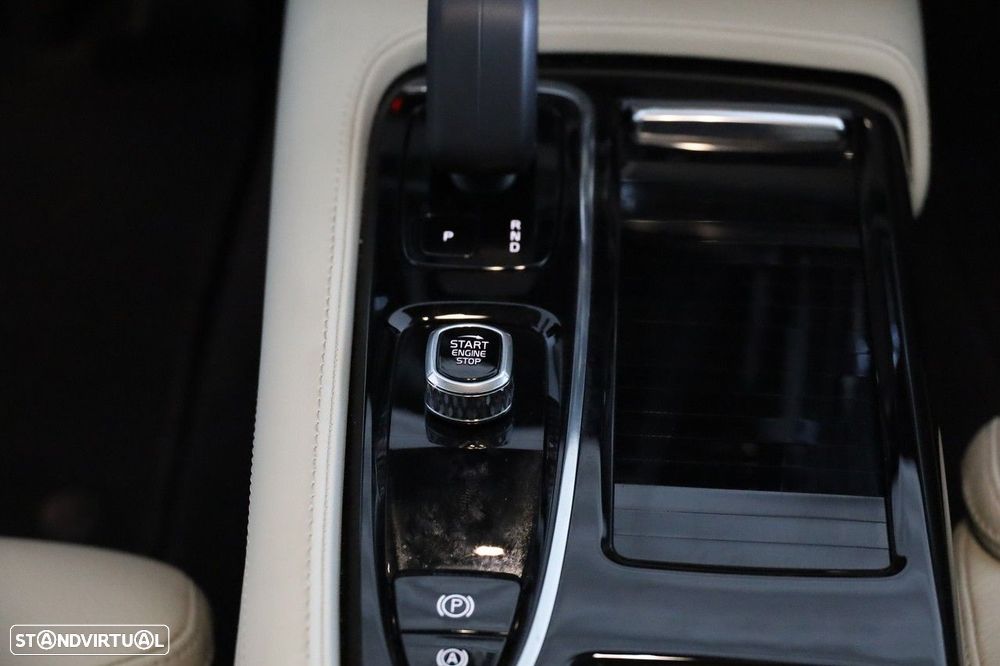 Volvo V60 2.0 T6 AWD TE Plus Bright - 21