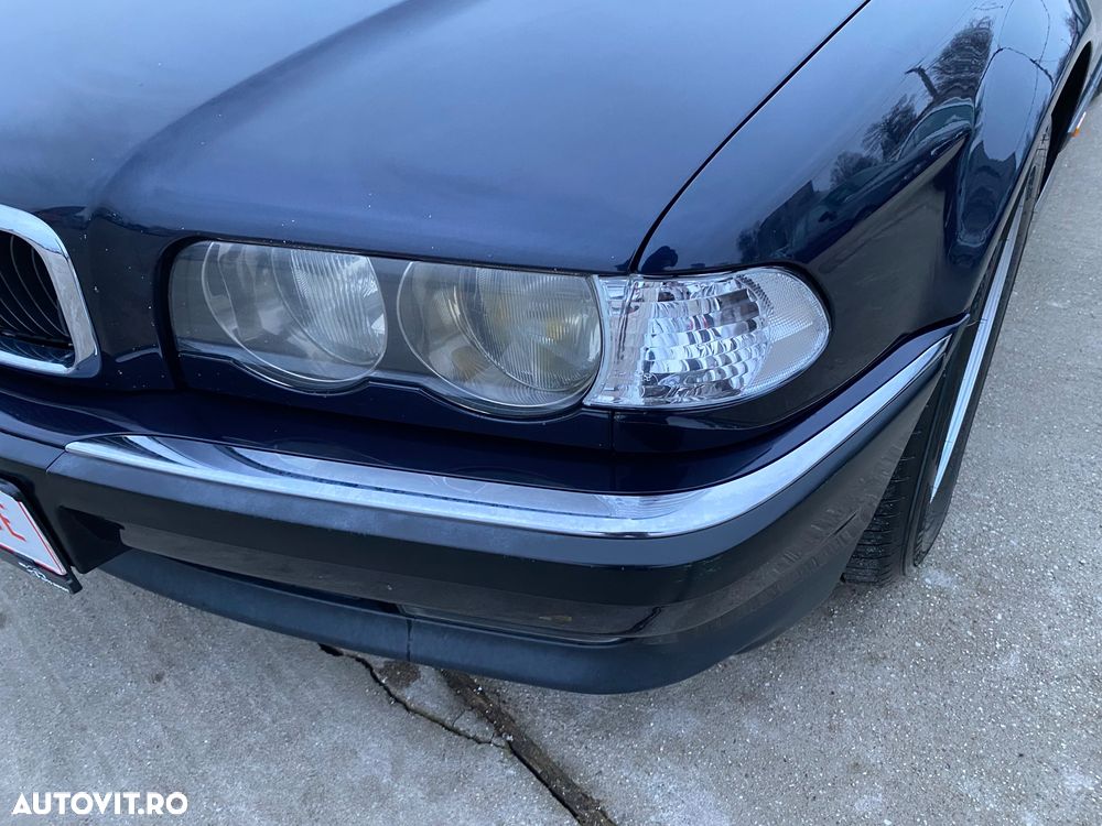 BMW Seria 7 740iA - 22