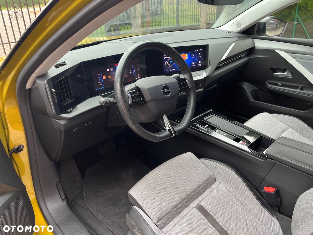Opel Astra 1.6 T Plug-in Hybrid Business Edition - 12
