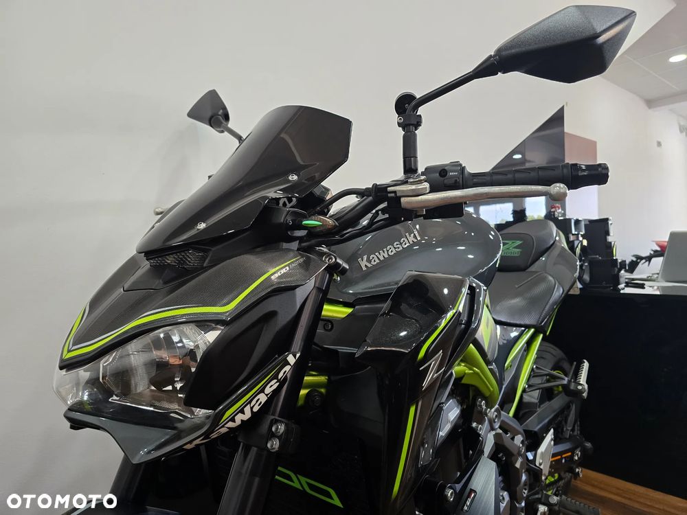 Kawasaki Z - 8