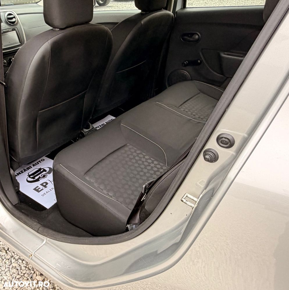 Dacia Sandero TCe 90 S&S Celebration - 15