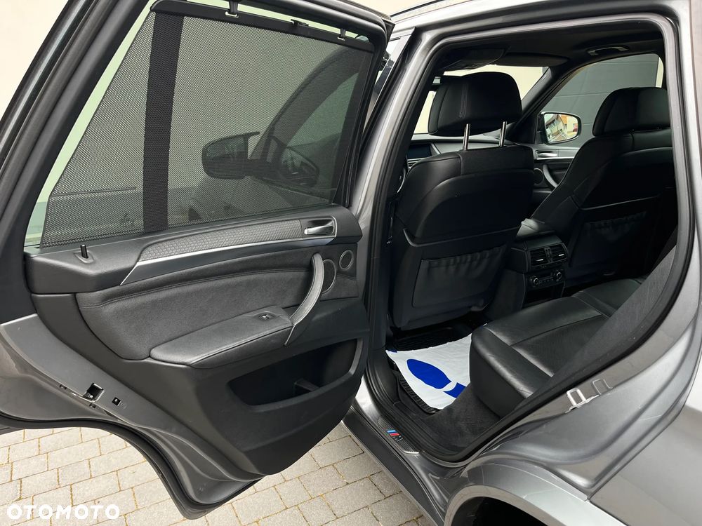 BMW X5 M M50d - 14