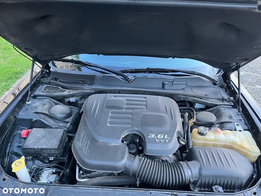 Dodge Challenger - 39