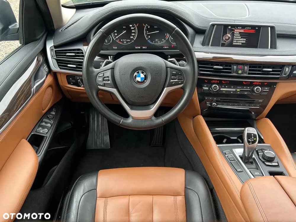 BMW X6 xDrive50i - 18