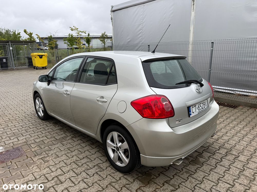 Toyota Auris 1.6 VVT-i Premium MM - 5