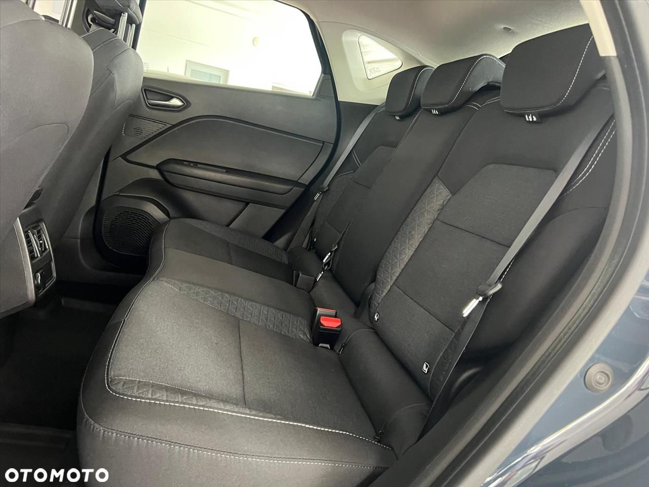 Renault Captur 1.0 TCe Zen - 10