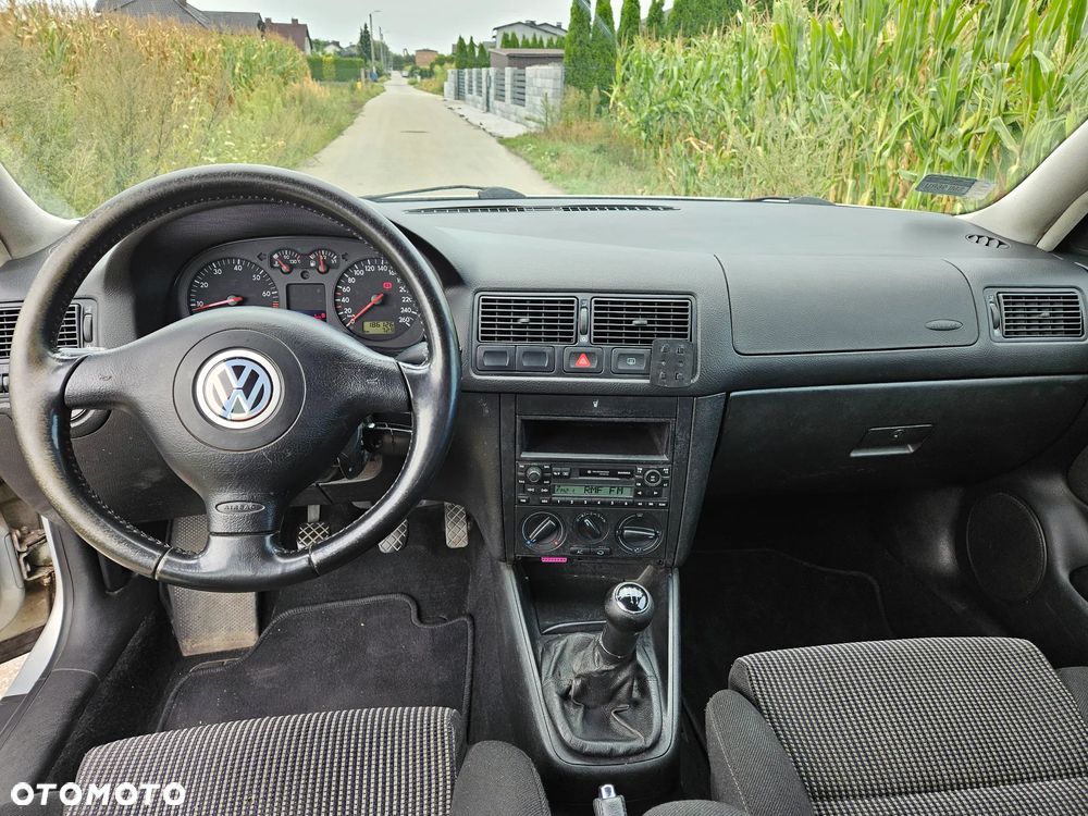 Volkswagen Golf 1.6 Highline - 7