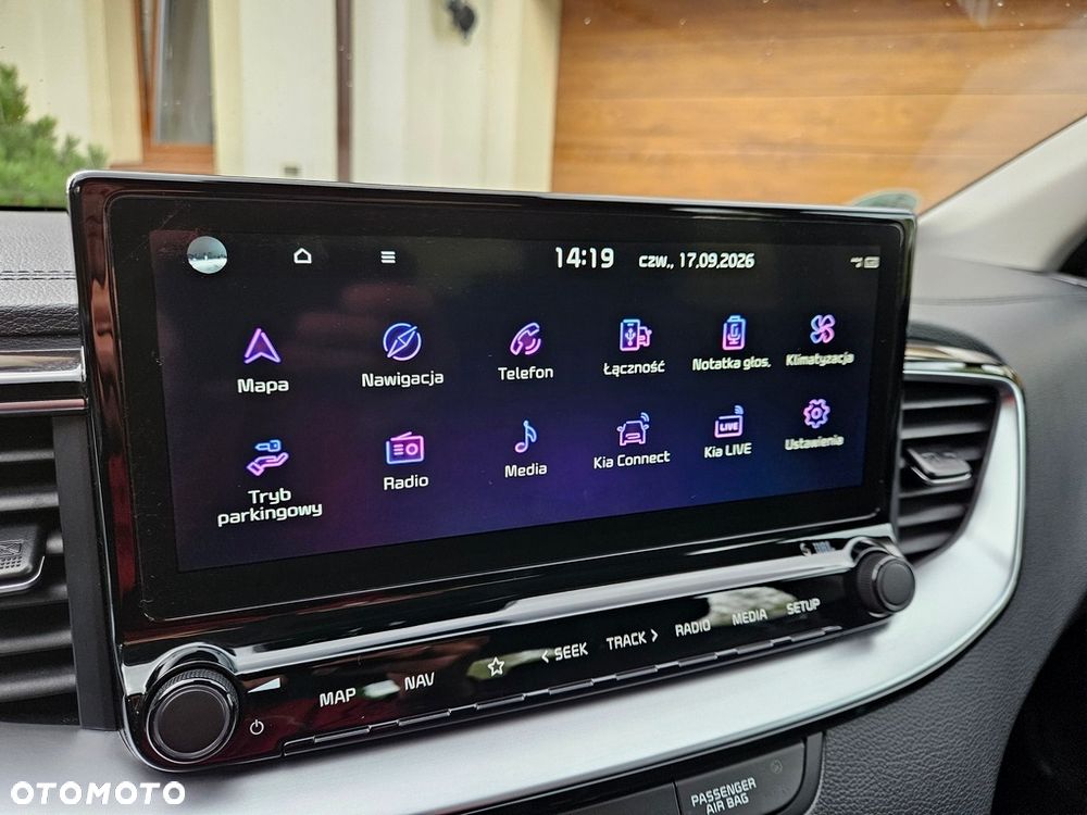 Kia XCeed - 29