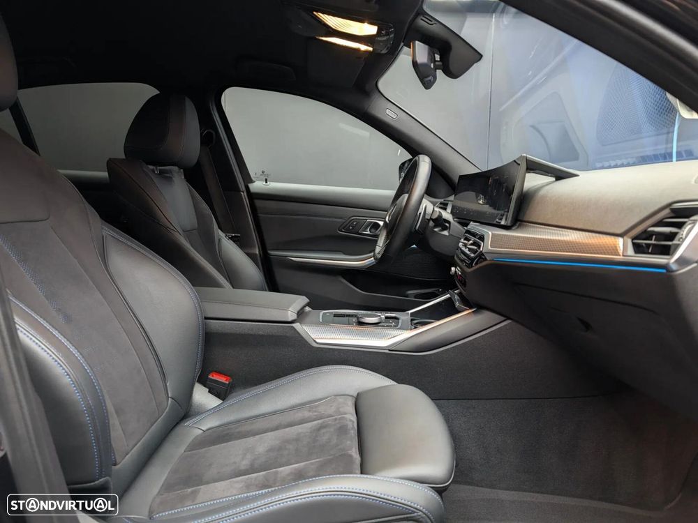 BMW 320 e Pack Desportivo M Auto - 42
