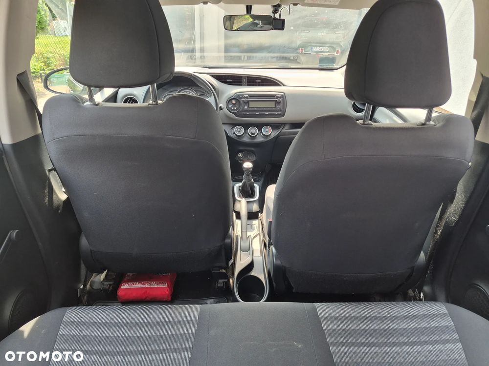 Toyota Yaris 1.0 Active EU6 - 8