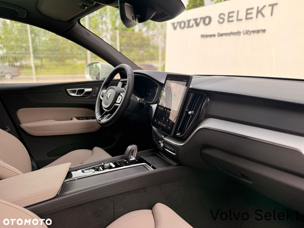 Volvo XC 60 - 22