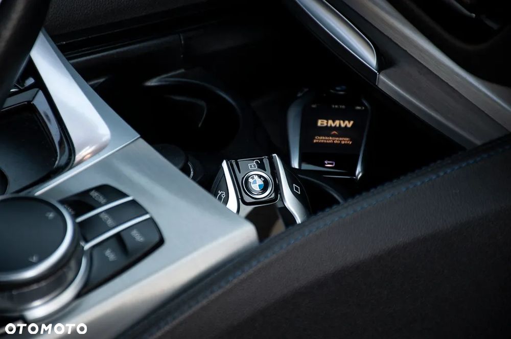 BMW Seria 5 520d Luxury Line sport - 15