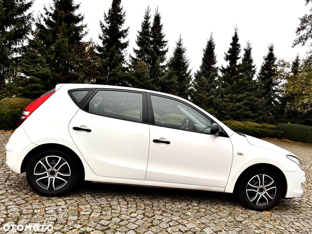 Hyundai i30 1.4 White Edition - 8