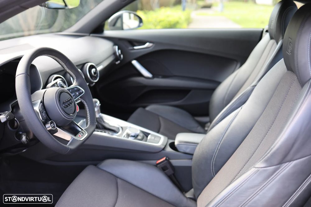 Audi TT Coupé 1.8 TFSI S-line S tronic - 29