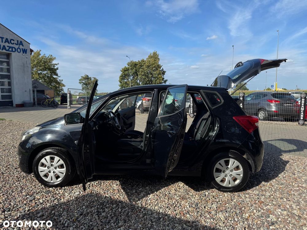Hyundai ix20 - 18