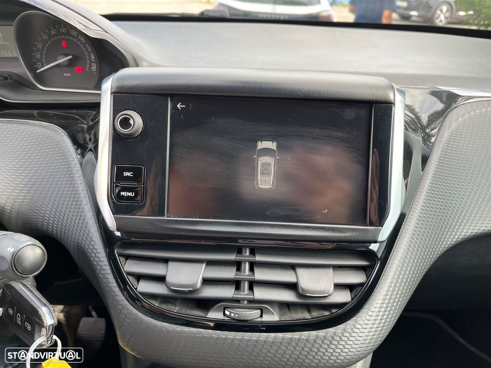 Peugeot 2008 1.5 BlueHDi Signature - 47