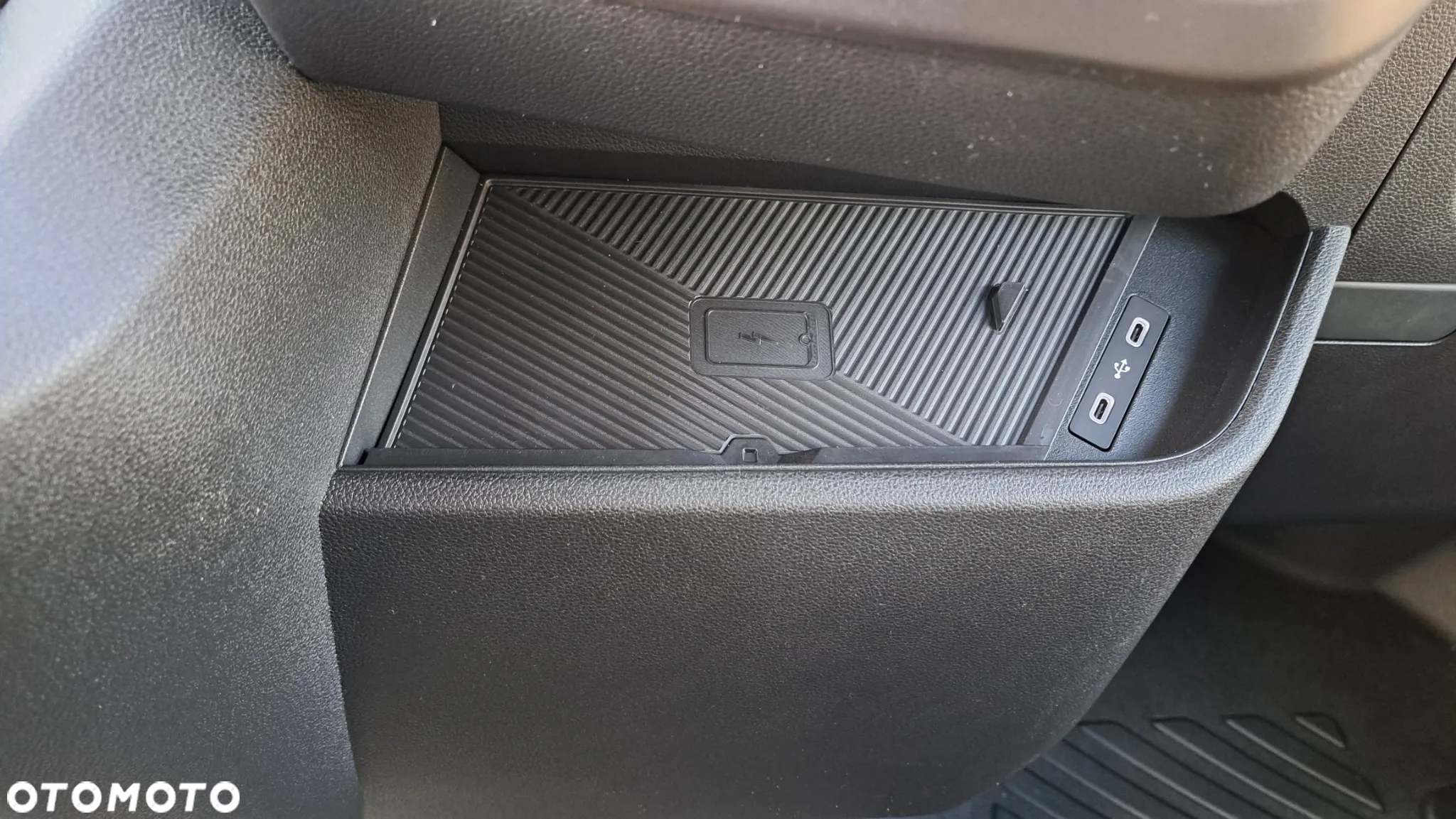 Nissan Interstar - 15