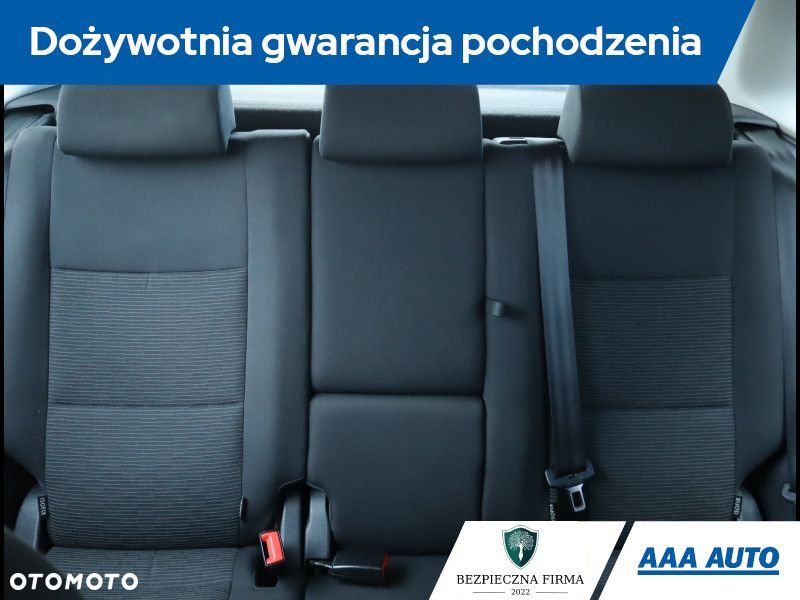 Volkswagen Tiguan - 11