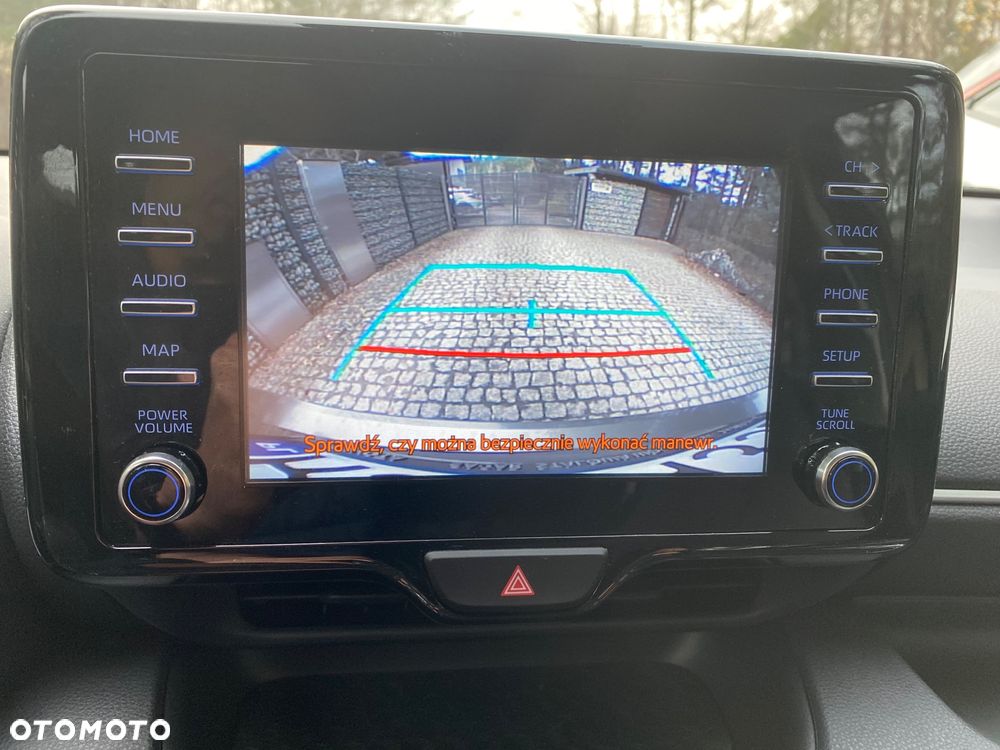 Toyota Yaris 1.5 Comfort - 26