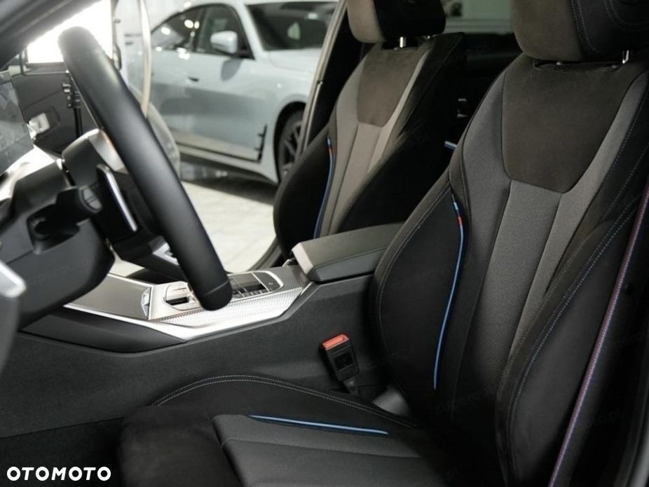 BMW Seria 3 330d xDrive mHEV M Sport sport - 8