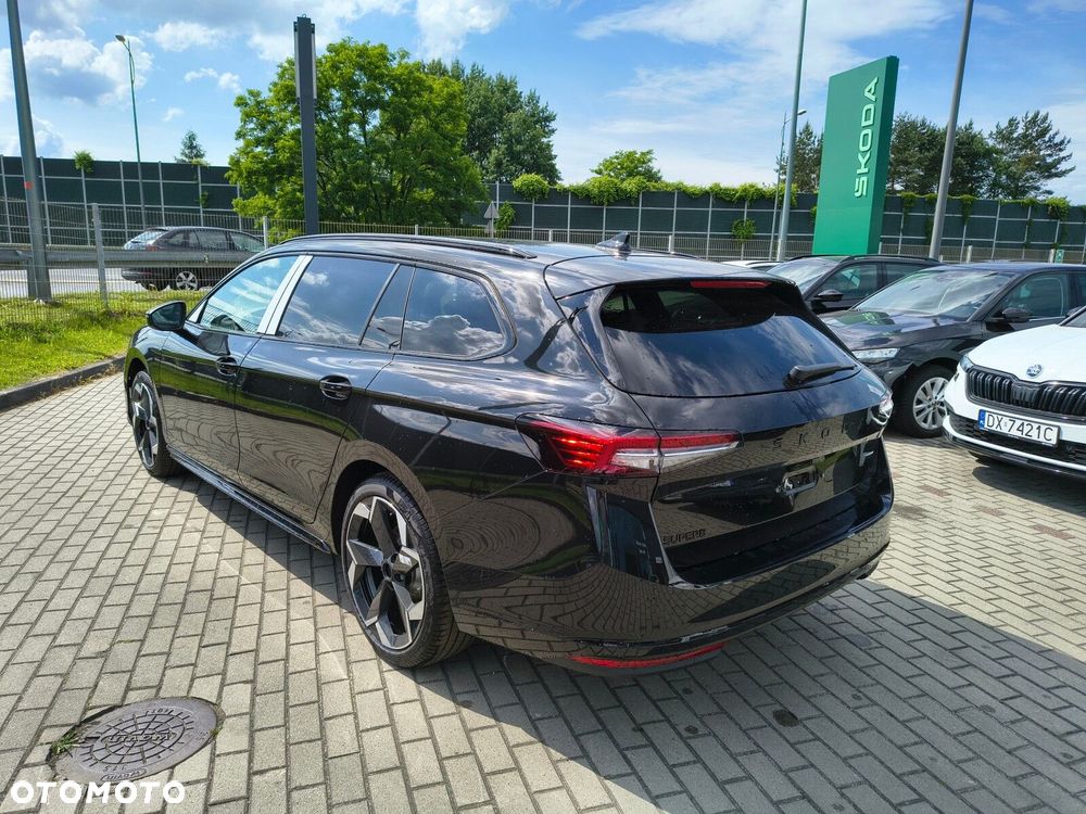 Skoda Superb 2.0 TSI Sportline DSG - 6